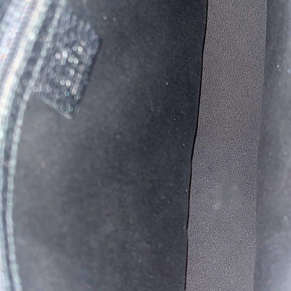 Authentic Gucci Rare Tom Ford Black Monogram GG Studded Oversized Travel Bag - Picture 11 of 14